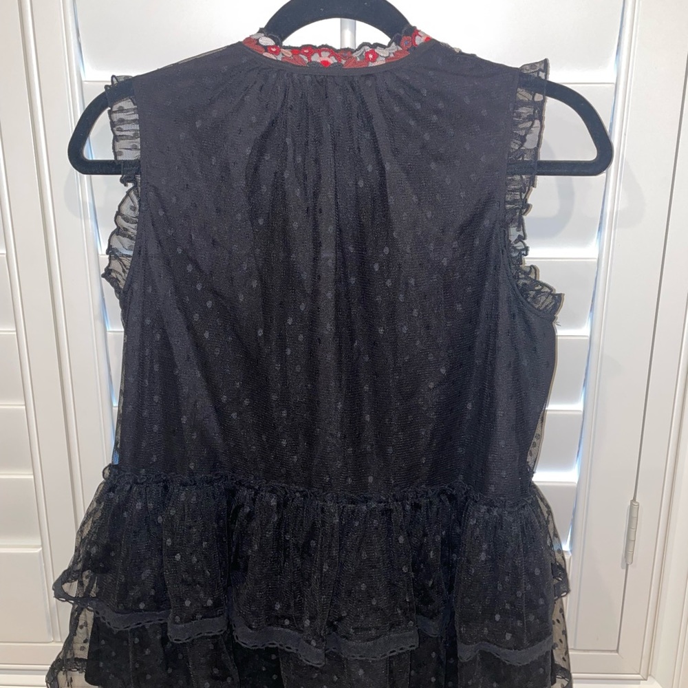 kate spade New York 💯 Authentic 
Camelia Embroidered Peplum Ruffle Top- size M - Picture 11 of 12